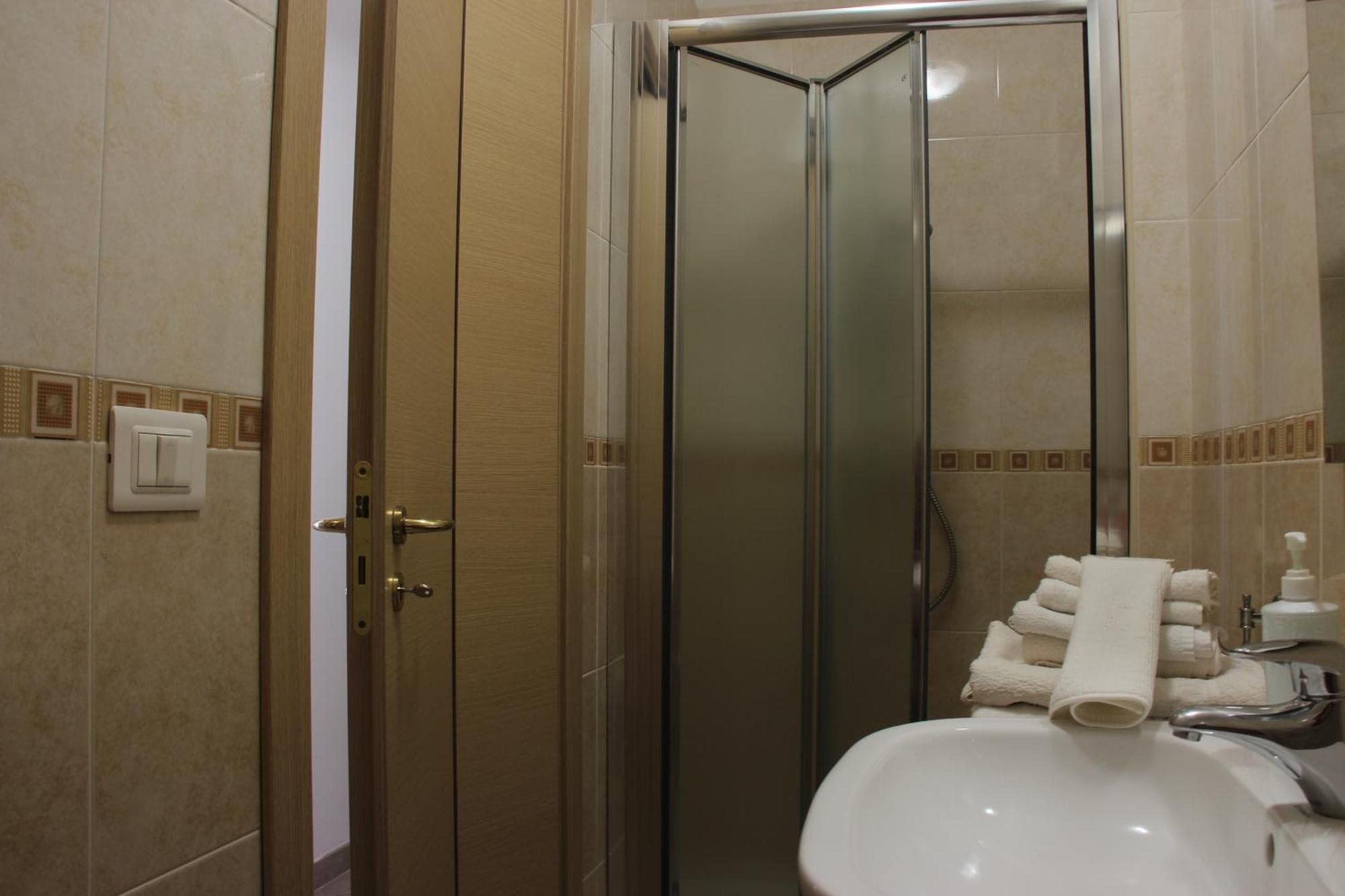 Bed and Breakfast Bariairport Экстерьер фото